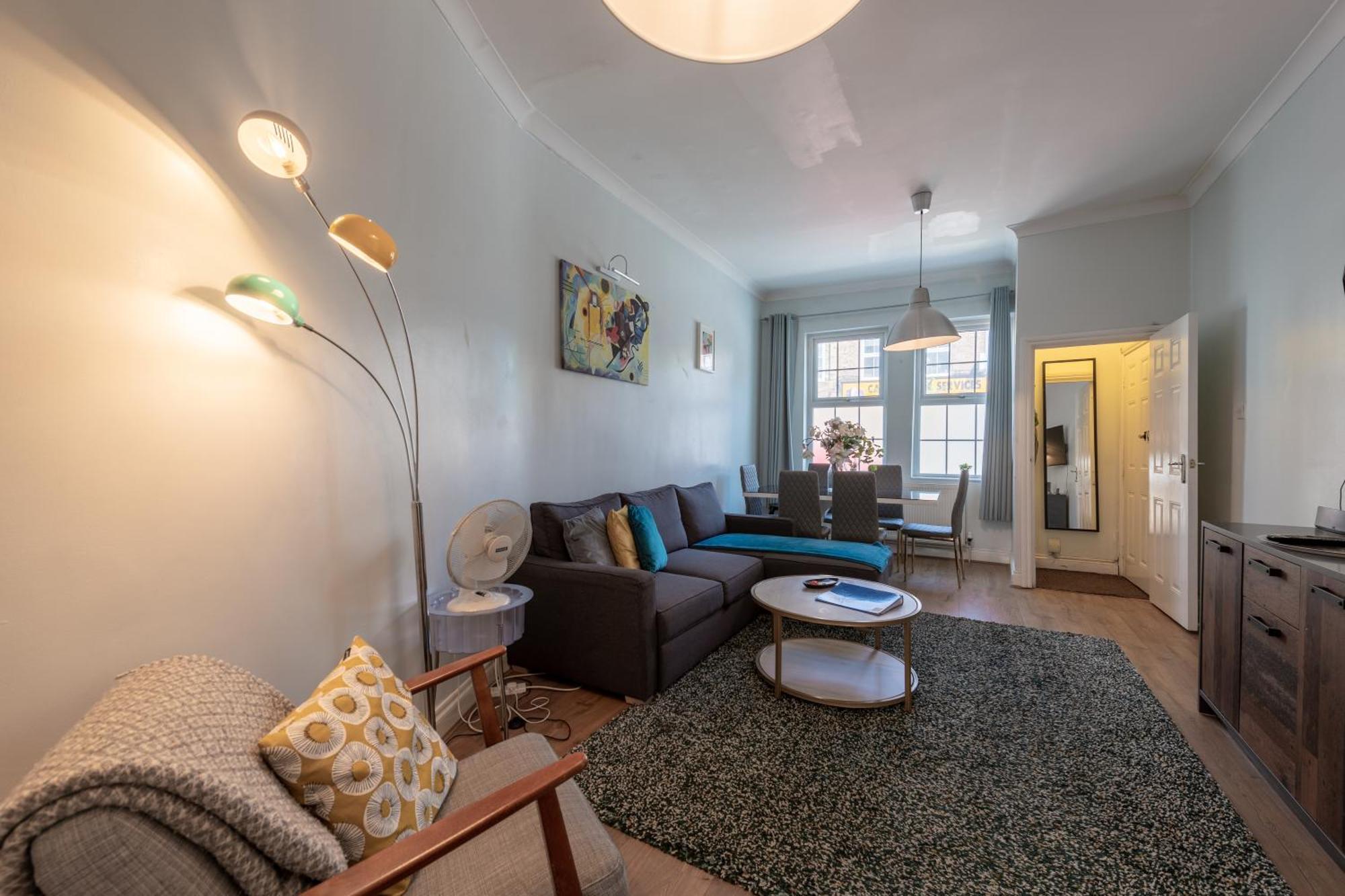 Spacious Comfy 2BR flat Londres Exterior foto